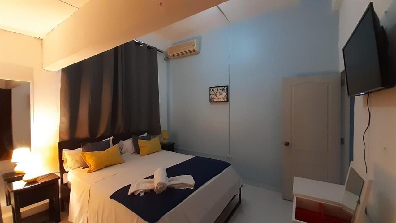 Aparthotel Genova Santo Domingo Exteriör bild